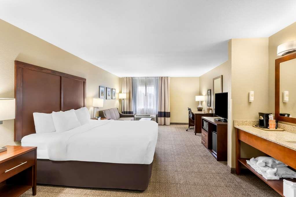 Hotel Comfort & Near Of Wyoming Laramie