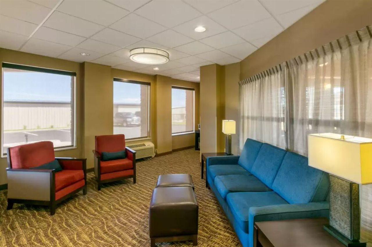 Hotel Comfort & Near Of Wyoming