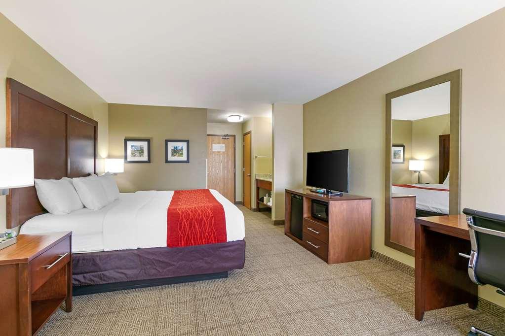 Hotel Comfort & Near Of Wyoming Laramie