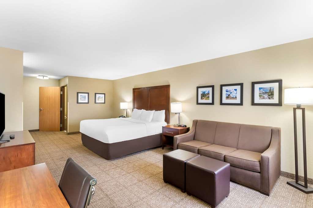 Comfort & Near Of Wyoming Hotel Laramie